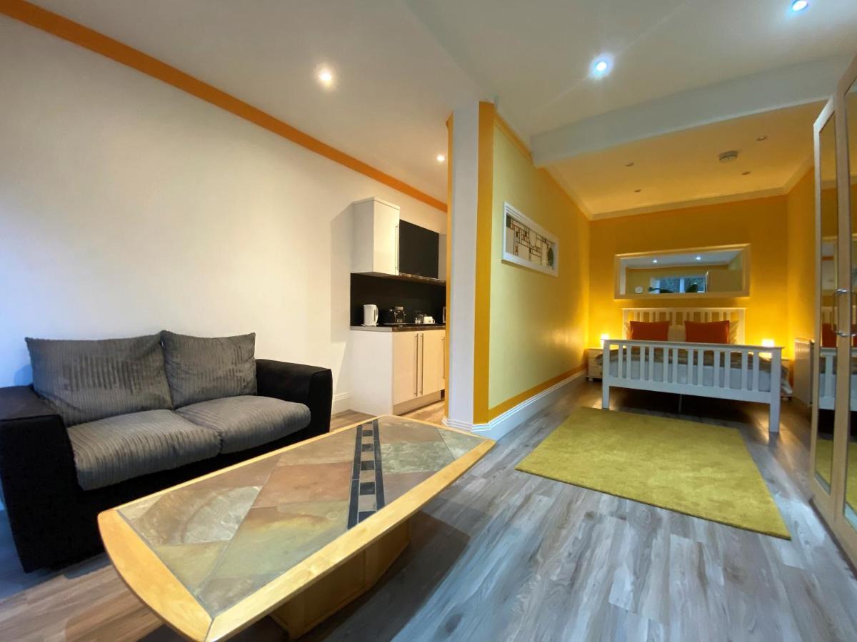 Hotel Harlestone Retreat (Adults Only) Northampton Exterior foto